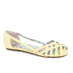 BP100-CARREN Criss Cross Peep Toe Flat