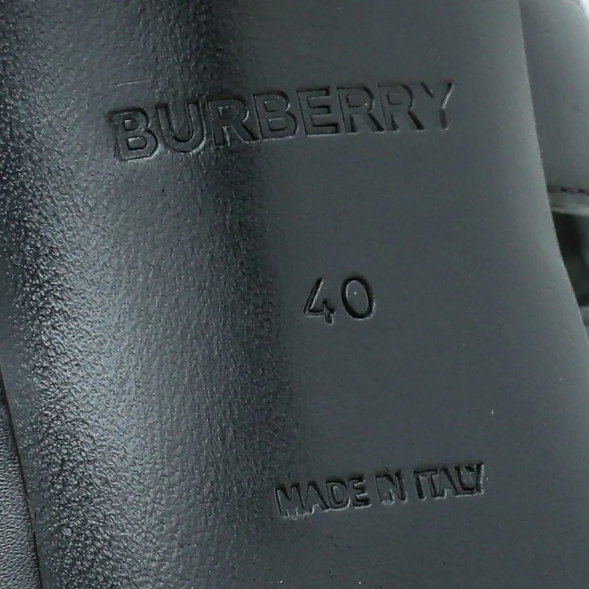Burberry Black Cut Out Laced Leather Pump 40
