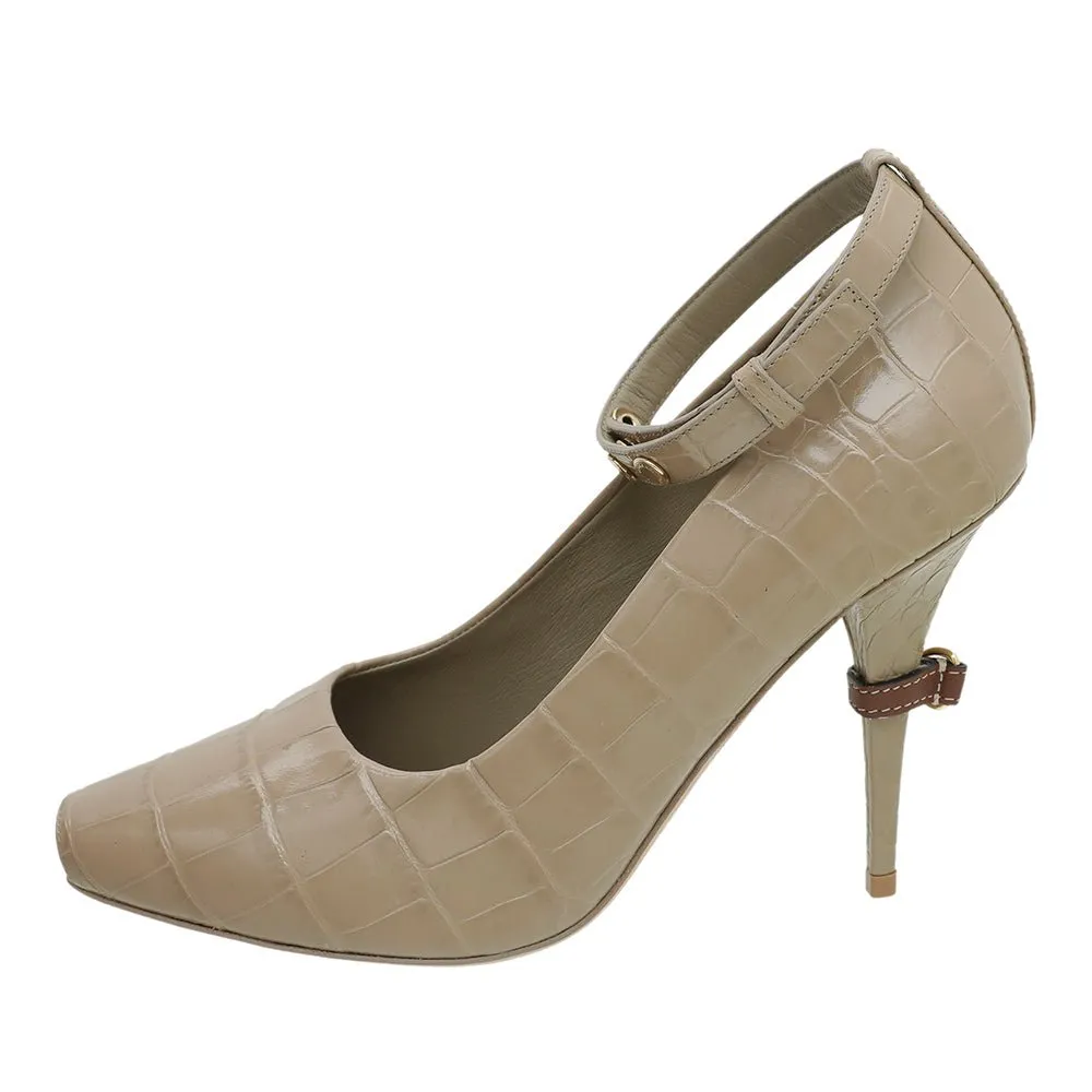 Burberry Dark Honey Croc Embossed Jermyn Pump 38