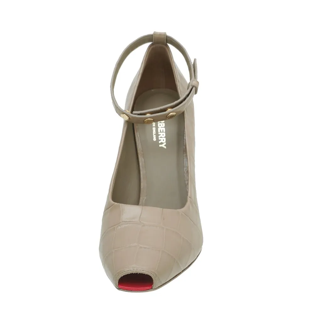 Burberry Dark Honey Croc Embossed Jermyn Pump 38