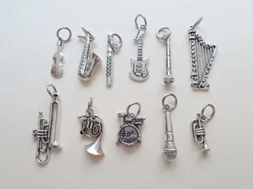 Custom Engraved Graduation 2025 Penny Keychain with Diploma Charm, "Class of" Engraved Penny Personalized with Name, Graduate Keychain